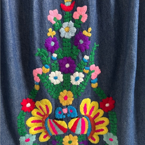 Vava by Joy Han Embroidered Denim Dress - Picture 4 of 6